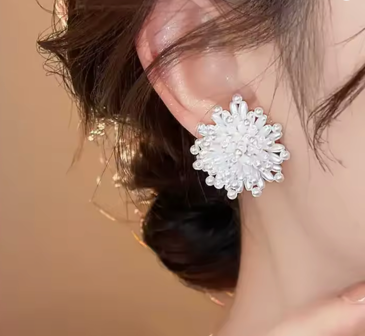 Firework Pearl Flower Stud Earrings